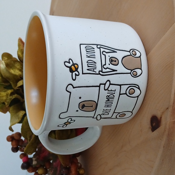 BEE HUMBLE AND KIND Embossed Bears Bees Mug 16 oz - Picture 4 of 8